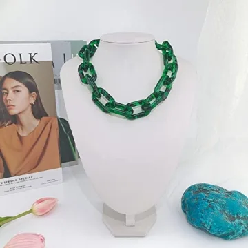 Stylish Chunky Acrylic Tortoise Shell Necklace for Women