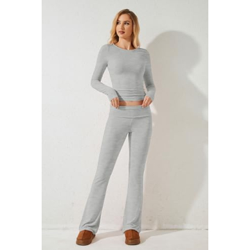 MISSACTIVER Women's Two Piece Yoga Set for Comfort and Style