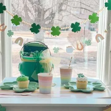St Patricks Day Decorations Green Felt Shamrocks Wood Beads Garland for Decor Farmhouse Banner for Fireplace Mantel Walls