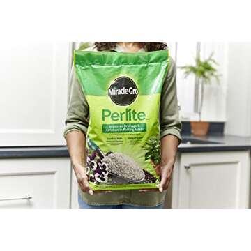 Miracle-Gro Perlite, Helps Improve Drainage and Aeration in Potting Mixes, Enriched with Plant Food, (2-Pack)