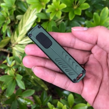 Caressolove EDC Utility Knife - Retractable Safety Cutter