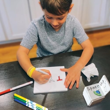 CreateOn Crayola Doodle Magnetic Tiles Building Set