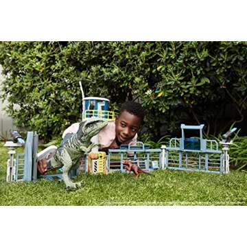 Jurassic World Dominion Giganotosaurus Action Figure with Augmented Reality