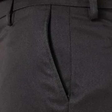 Amazon Essentials Men's Slim-Fit Stretch Golf Short