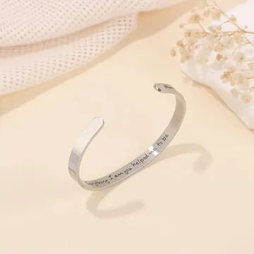 Engraved Gratitude Bracelet for Moms - JoycuFF Gift