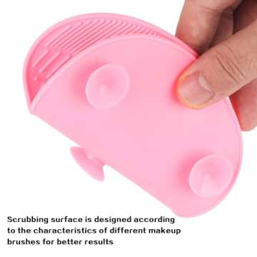 QBXMY7 2 Pcs Silicone Make Up Brush Cleaning Mat, Cosmetic Cleaning Pads,Makeup Brush Cleaner Mats, Portable Washing Tool with Suction Cup for Makeup Cosmetic Brushes-green/pink