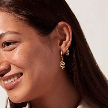 FETTERO Gold Huggie Hoop Earrings for Women Gold Plated Dainty Hypoallergenic Earrings Twist Link Ho...