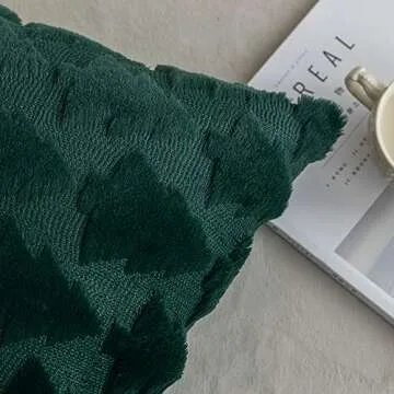 Stylish SHITURRE Christmas Tree Pillow Covers for Holidays