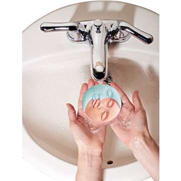 Newmemo Sun & Moon Silicone Soap Molds 2pcs Crescent Moon Face Silicone Soap Mold Craft Art Molds for Homemade Lotion Bar, Bath Bombs Polymer Clay DIY Candle Resin Making Wax Candy Chocolate (2)