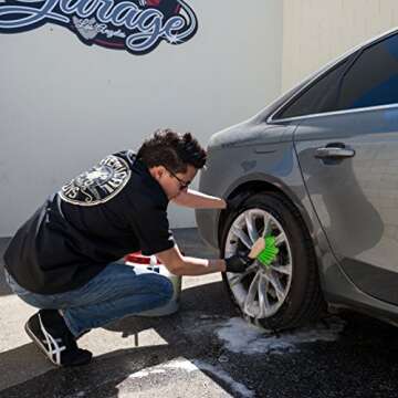 Chemical Guys ACC_G08 Wheel & Tire Brush, Short Handle