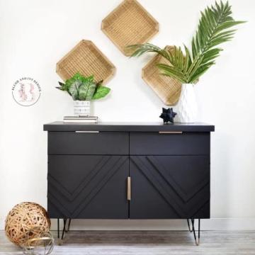 Chic Chalk Finish Furniture Paint - Caviar 32oz by Dixie Belle