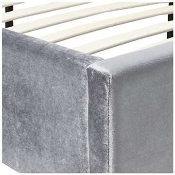 Meridian Furniture Lexi Velvet Queen Bed - Stylish and Modern