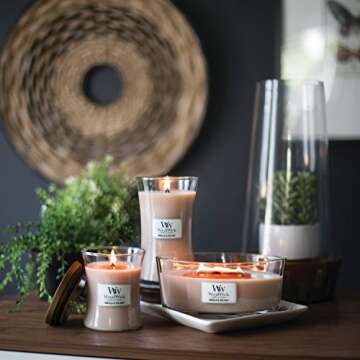 WoodWick Large Hourglass Candle, Vanilla Sea Salt Scented, Premium Soy and Paraffin Wax Blend, Crackles as it burns, Great for gifting, 21oz