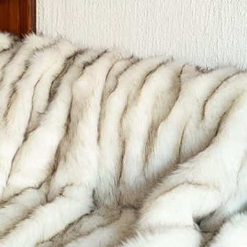 Luxury White Faux Fur Throw Blanket with Black Tips