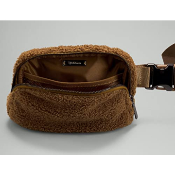Lululemon Everywhere Fleece Belt Bag for Active Living
