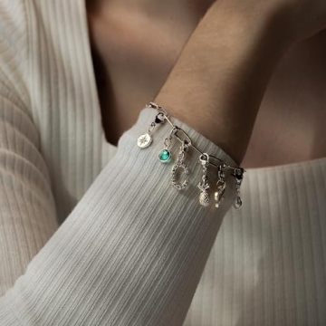 Customizable Gold Charm Bracelet - Ideal Gift for Women