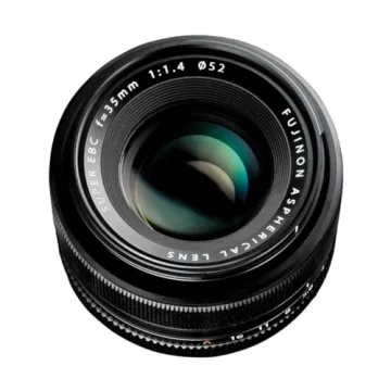 Fujifilm 35mm F/1.4 R XF Lens - Perfect for Portraits and Travel