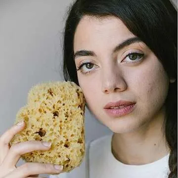 Luxurious HartFelt Wool Sea Sponge for Sensitive Skin