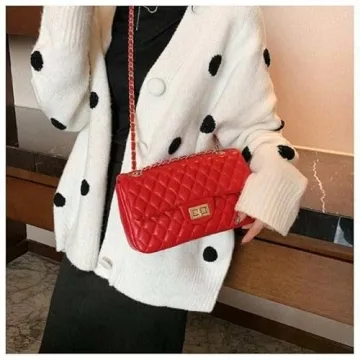 Chic Quilted Crossbody Bag for Women - Adjustable & Stylish