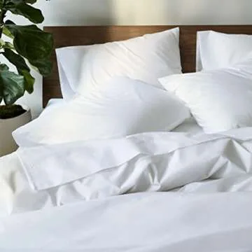 Brooklinen Luxury Percale 4 Piece Sheet Set - 100% Cotton, Queen Size in White - 1 Fitted Sheet, 1 Flat Sheet, 2 Pillowcases | Best Sheets for Hot Sleepers