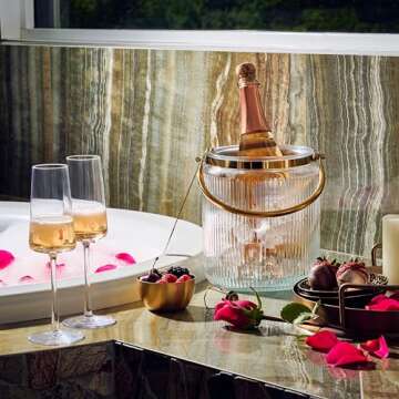 Elegant 3L Glass Ice Bucket with Airtight Lid & Tongs