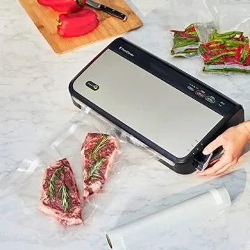 FoodSaver FM2435 Vacuum Sealer Machine with Bonus Items