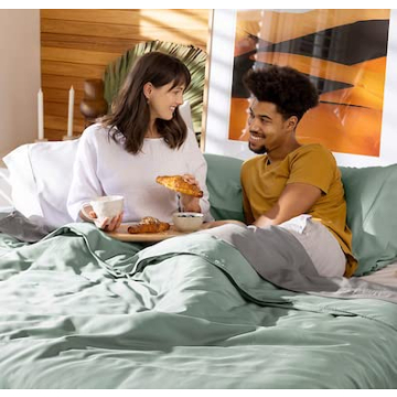 Olive + Crate 100% TENCEL Eucalyptus Queen Size Sheets Set