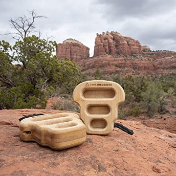 Portable Bamboo Hangboards - Eco-Friendly Finger Strength Training