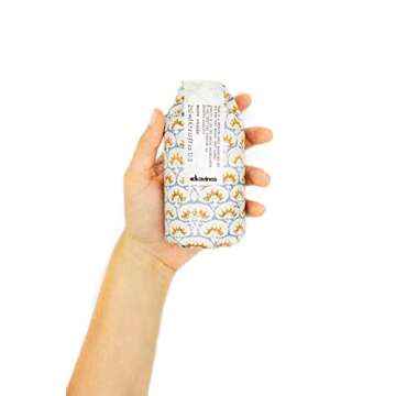 Davines This Is A Medium Hold Modeling Gel, For Structured And Full-Bodied Wet Looks, Protects Against Humidity, 8.45 fl. oz.