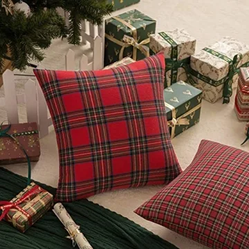 AQOTHES Christmas Plaid Throw Pillow Covers - Set of 2