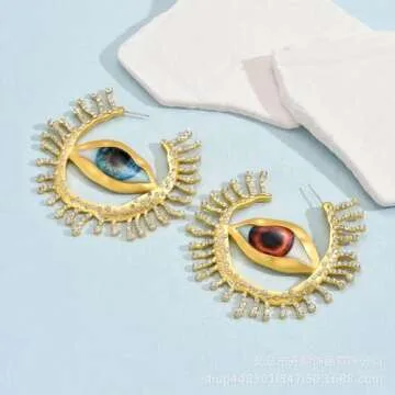 Unique Alien Pupil Earrings for Trendsetters and Fashion Lovers