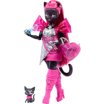 Monster High Catty Noir Doll with Pet Cat Amulette & Accessories