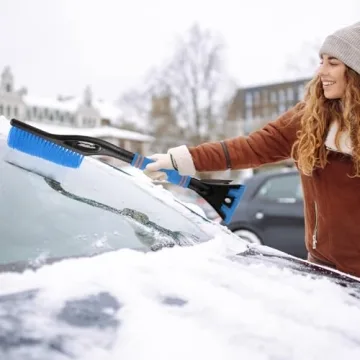 Baderke Snow Brush with Detachable Ice Scrapers Car Snow Scraper and Brush with Ergonomic Foam Grip Ice Scrapers for Car Windshield Snow Removal Tool for Cars, Trucks, Windshield, Window(Blue)