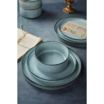 Famiware Star Dinnerware Set, Smoky Blue 12 Piece Set