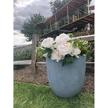 Modern Seamless Round Lightweight Concrete Planter