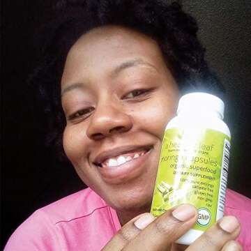 A Healthy Leaf Organic Moringa Capsules - Vibrant Green | Moringa Capsules Organic | 100% Pure Moringa Leaf Capsules | Energy & Immune System Support