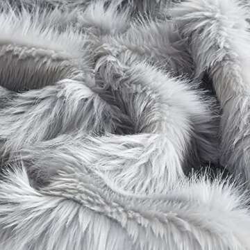 Hyde Lane Faux Fur Throw Blanket - Luxury Home Accessory