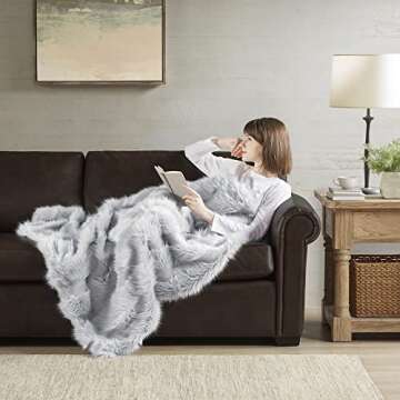 Hyde Lane Faux Fur Throw Blanket - Luxury Home Accessory