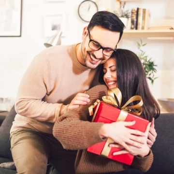 Soimeat Clear Travel Makeup Bag with Brush Holder Off-White