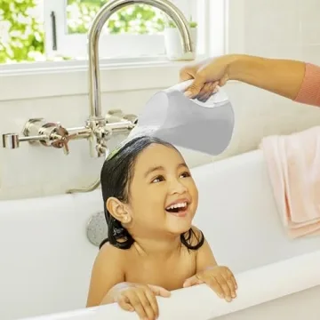 Munchkin Rinse Shampoo Bath Rinser - Soft & Versatile for Kids