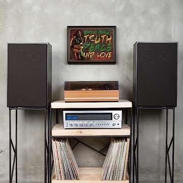 Inspirational Bob Marley Wall Decor - Peace & Love Message