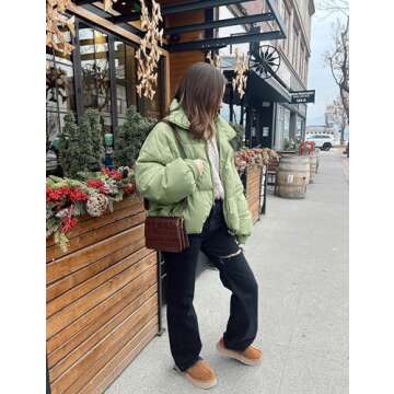 AMEBELLE Women Winter Thermal Baggy Stand Collar Full Zip Puffer Down Coats Jacket(0436-LightGreen-XL)