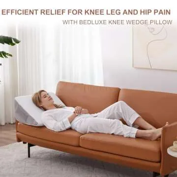 Bedluxe Knee Wedge Pillow, Memory Foam Leg Pillow Knee Pillow for Back Sleeping, Wedge Pillow for Legs Post Surgery, Triangle Pillow for Knee Support, Leg Elevation, Knee Hip Back Pain Relief, White