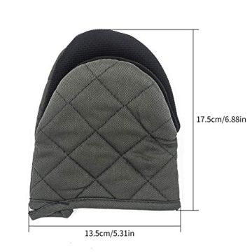 Short Heat Resistant Oven Mitts for Safe Cooking