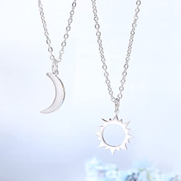 Sisters Necklace for 2, Sun and Moon Matching Necklaces Birthday Christmas Gifts for Girls Women BFF (Silver)