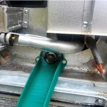 Effortless RV Water Heater Drain Funnel Tool for Maintenance