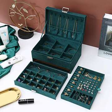 ZUZOOQ Women Jewelry Organizer Box, 3-Layer Velvet Jewelry Boxes Display Storage Case with Lock for Rings Necklace Earrings, Green, 24 * 17 * 11CM1