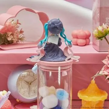 FURYU Hatsune Miku Noodle Stopper Figure Love Sailor