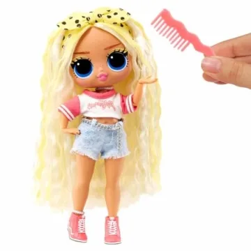 L.O.L. Surprise! Tweens Babysitting Beach Party with 2 Dolls