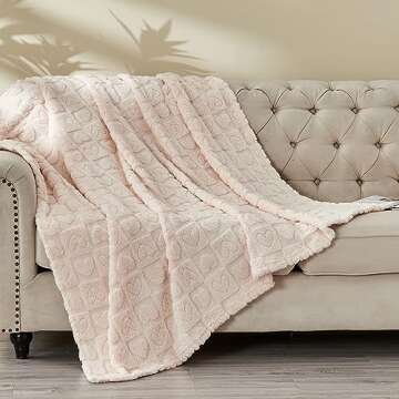FY FIBER HOUSE Throw Blankets with Heart Checkered,Soft Warm Blankets for Lover Mom Father Gifts,Washable Lightweight Fuzzy Blanket for Couch Sofa Bed Office All Season(Beige,60"x80")